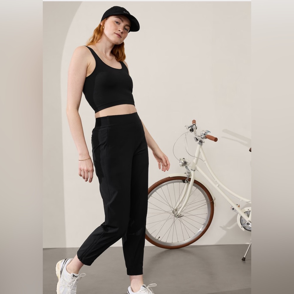 ATHLETA-Brooklyn Heights High Rise Jogger-Black, Size 12